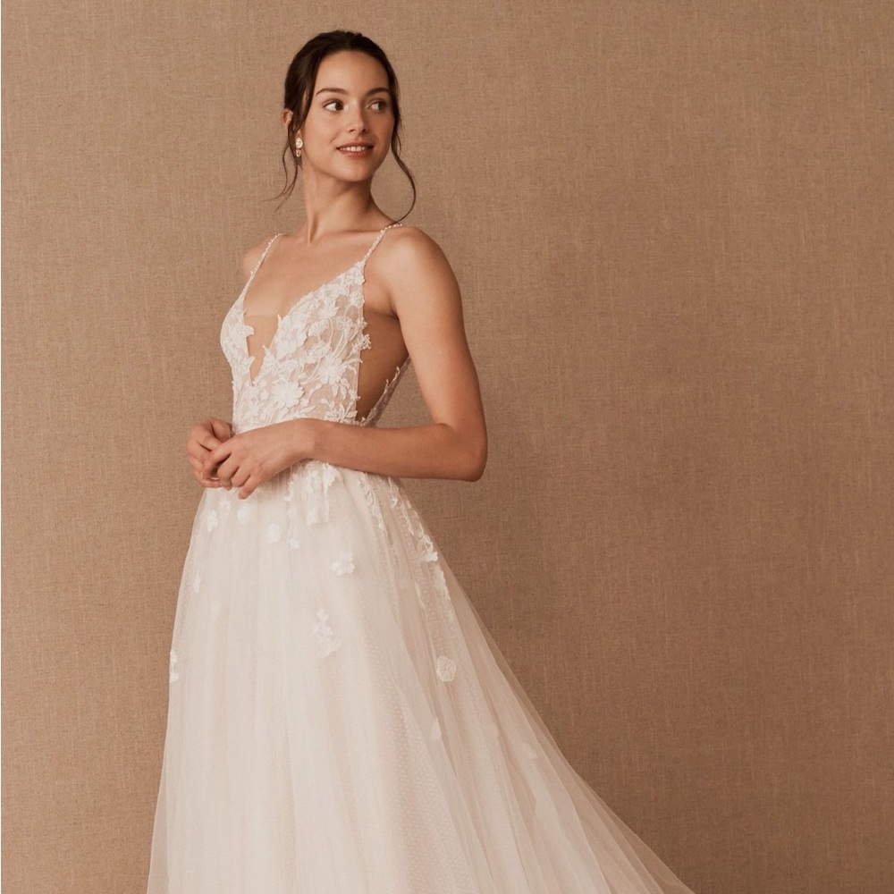 Willowby by Watters Whitney Gown (Color: Ivory, Size: 0)